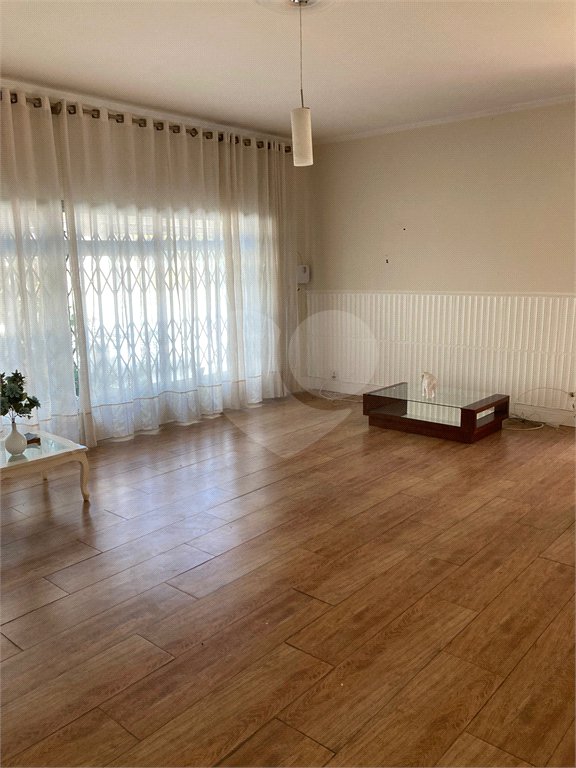 Sobrado à venda com 3 quartos, sendo 1 suíte, em Parque Novo Mundo, São Paulo, SP