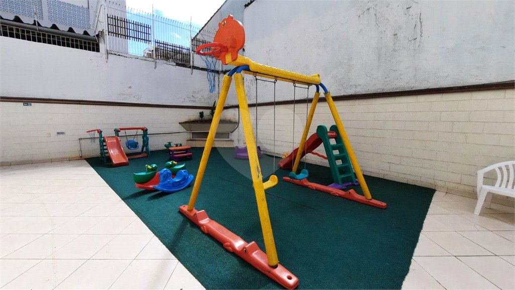 Apartamento à venda com 3 quartos, sendo 1 suíte, em Santa Cecília, São Paulo, SP