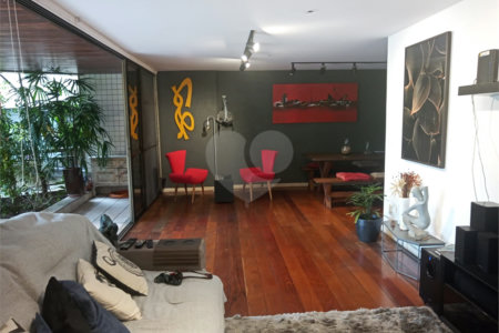 Apartamento à venda com 4 quartos, sendo 1 suíte, em Recreio dos Bandeirantes, Rio de Janeiro, RJ