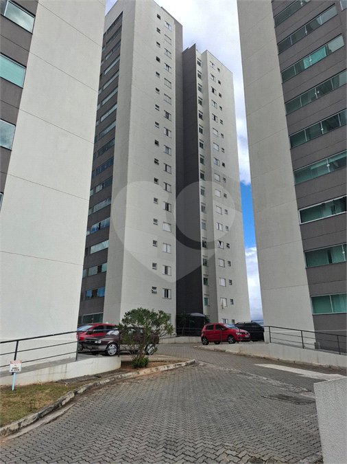 Apartamento à venda com 3 quartos, sendo 1 suíte,  em Vila São Sebastião, Mogi das Cruzes, SP