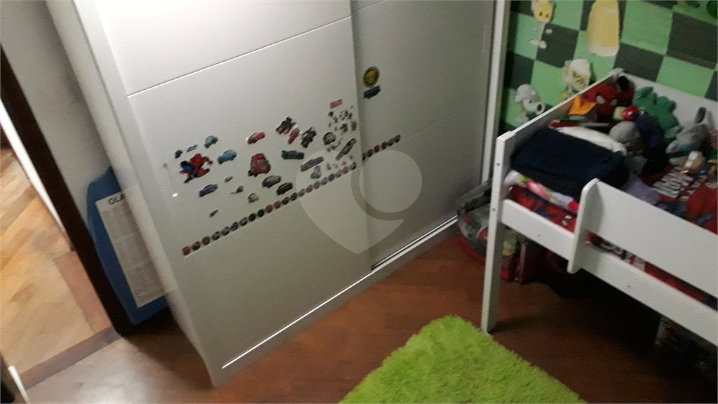 Casa à venda com 3 quartos, sendo 1 suíte, no condomínio Barbará Ii, São Paulo - SP