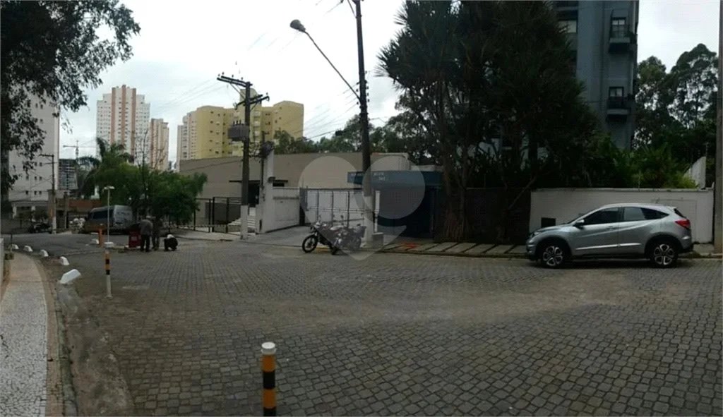 Duplex à venda com 3 quartos, sendo 1 suíte, em Vila Andrade, São Paulo, SP