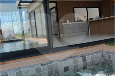 Casa à venda com 4 suítes no condomínio Campos de Santo Antonio II, Itu - SP