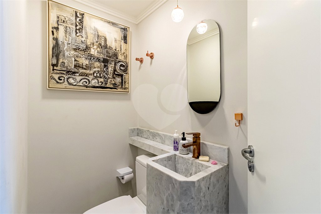 Apartamento à venda com 4 quartos, sendo 2 suítes, em Perdizes, São Paulo, SP