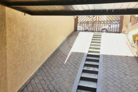 Sobrado à venda com 4 quartos em Parque Vitória, São Paulo, SP