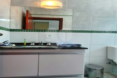 Casa à venda com 3 suítes no condomínio Portal dos Ipês, Indaiatuba - SP