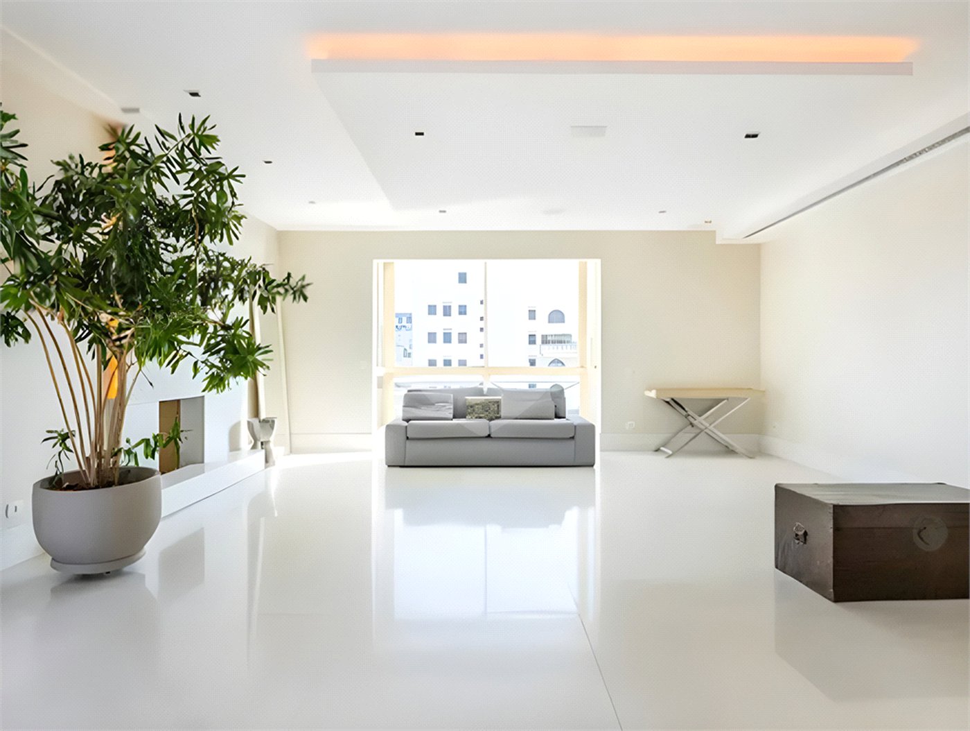 Apartamento à venda com 4 quartos, sendo 3 suítes, em Jardim Paulistano, São Paulo, SP