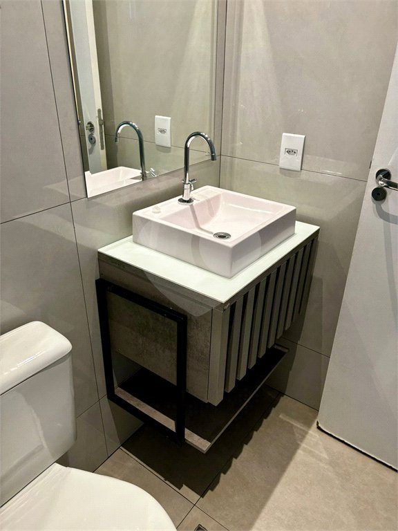 Apartamento à venda com 2 quartos, sendo 1 suíte,  em Villa Di Cesar, Mogi das Cruzes, SP