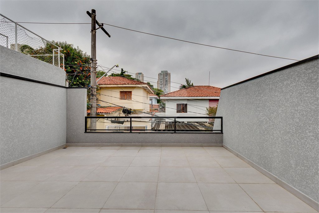 Sobrado à venda com 3 suítes em Brooklin, São Paulo, SP