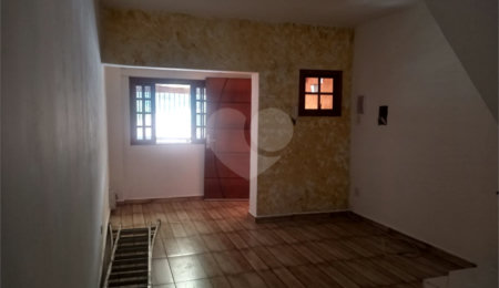 Sobrado à venda com 2 quartos em Vila Mazzei, São Paulo, SP