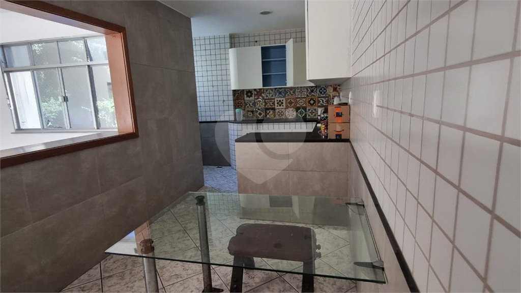 Casa de Vila à venda com 3 quartos, sendo 2 suítes,  em Tijuca, Rio de Janeiro, RJ