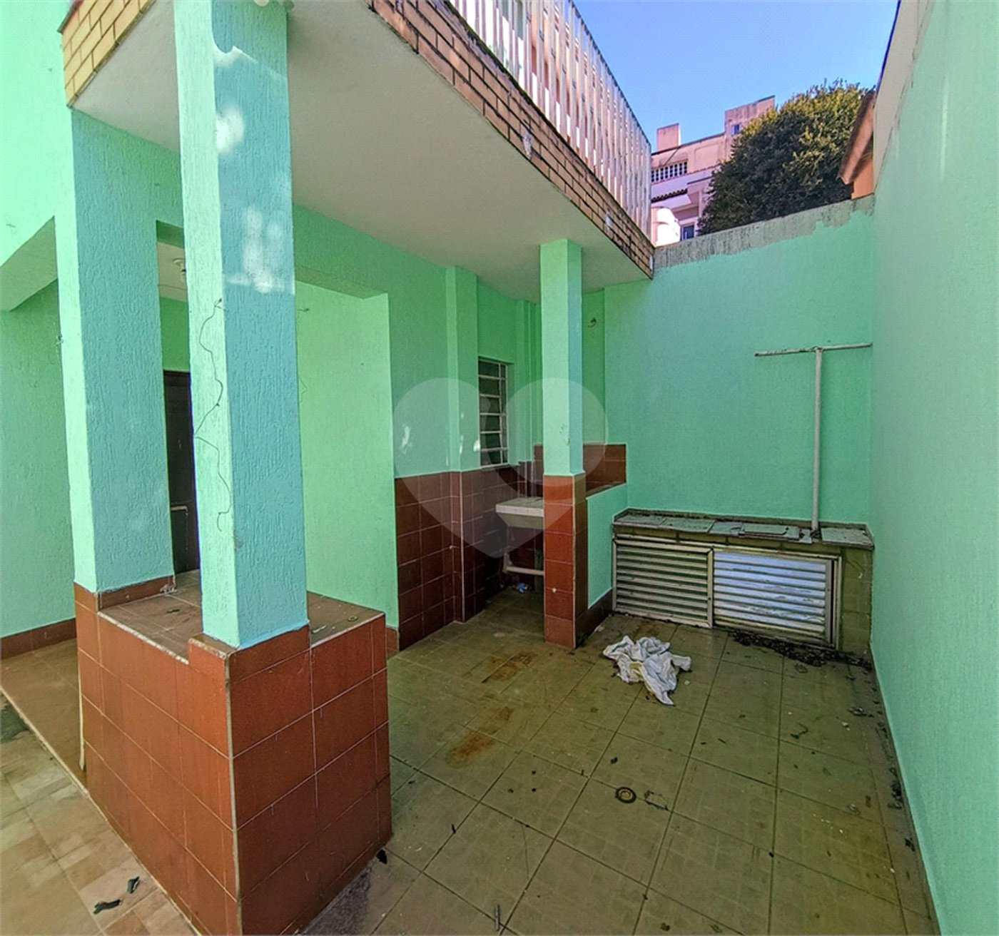 Sobrado à venda com 3 quartos em Chora Menino, São Paulo, SP