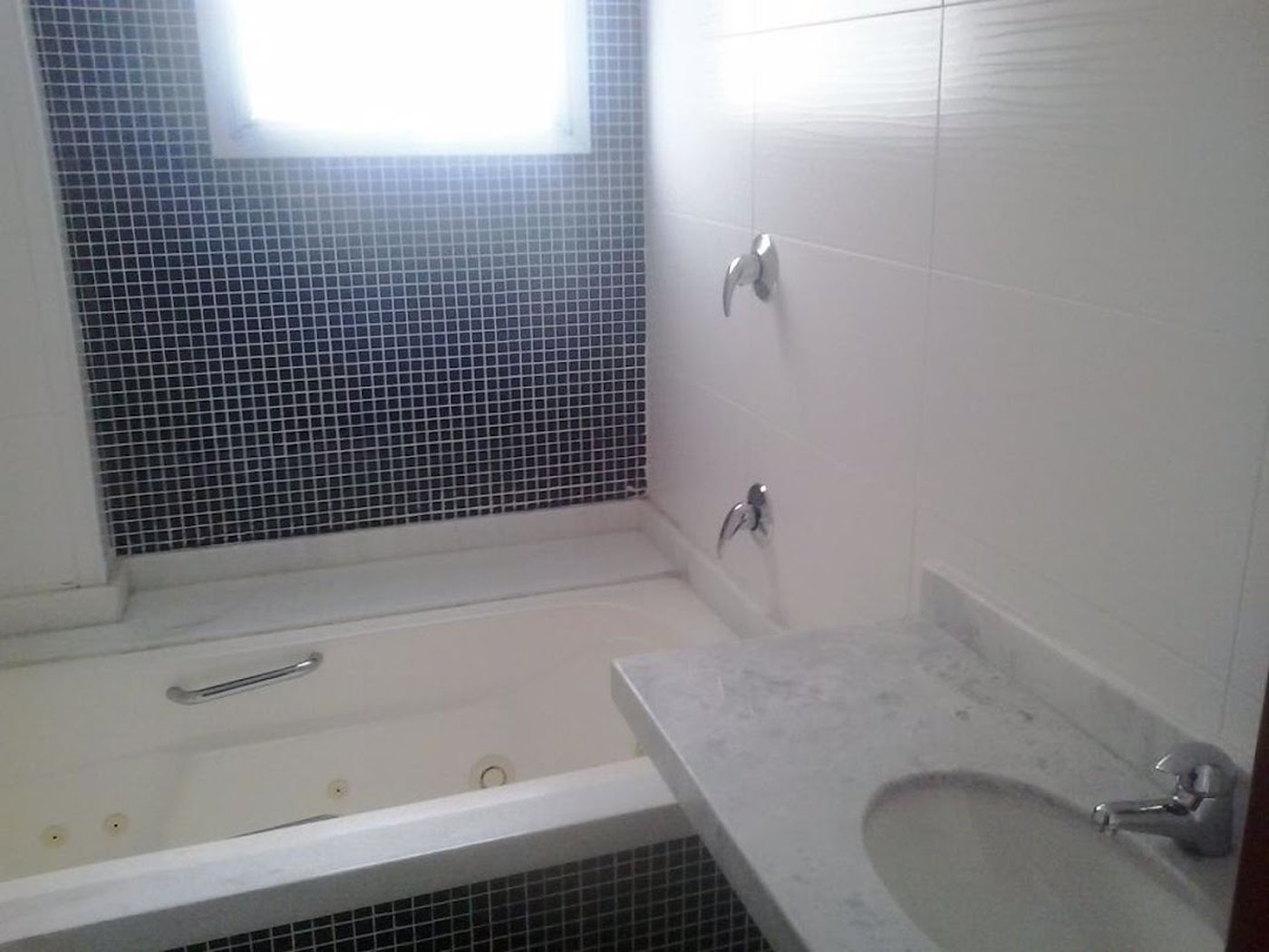 Apartamento Residencial à venda, Ponta da Praia, Santos - AP0885.