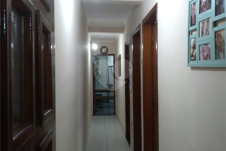 Sobrado à venda com 3 quartos, sendo 2 suítes, em Vila Gustavo, São Paulo, SP
