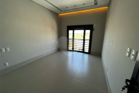 Casa à venda com 4 suítes no condomínio Florais do Parque, Cuiabá - MT