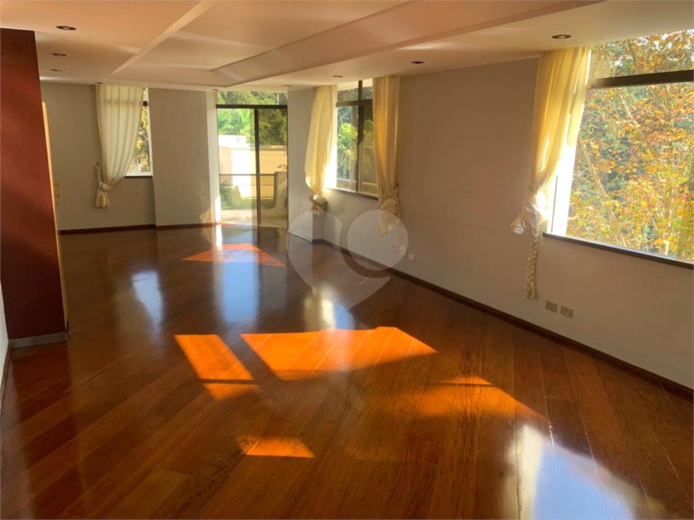 Apartamento à venda com 3 suítes em Paineiras do Morumbi, São Paulo, SP
