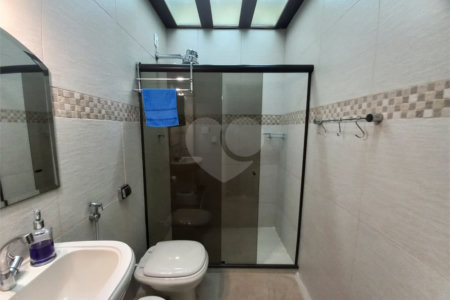 Cobertura à venda com 5 quartos, sendo 2 suítes,  em Grajaú, Rio de Janeiro, RJ