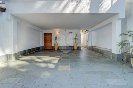 Casa de Vila à venda com 4 quartos, sendo 2 suítes,  em Jardim Marajoara, São Paulo, SP
