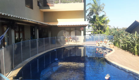 Casa à venda com 4 suítes no condomínio Vinhas da Vista Alegre - Lado Sede, Vinhedo - SP