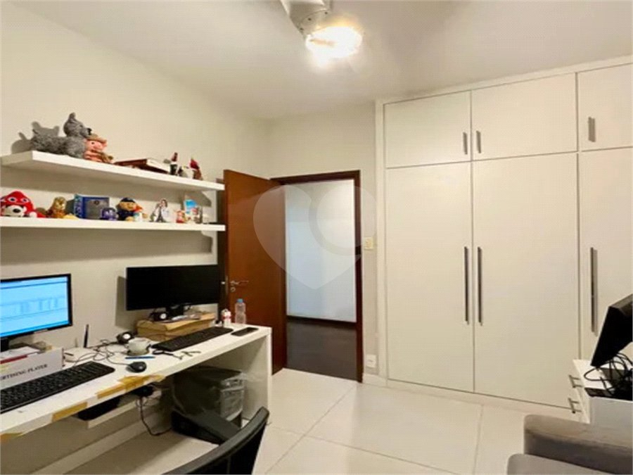 Casa de Vila à venda com 4 quartos, sendo 2 suítes,  em Botafogo, Rio de Janeiro, RJ