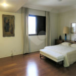 Apartamento à venda com 3 quartos, sendo 2 suítes, em Real Parque, São Paulo, SP
