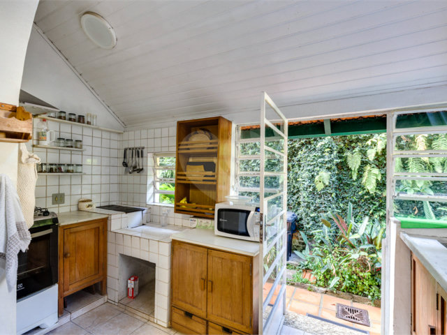 Casa Térrea à venda com 3 suítes em Jardim dos Estados, São Paulo, SP