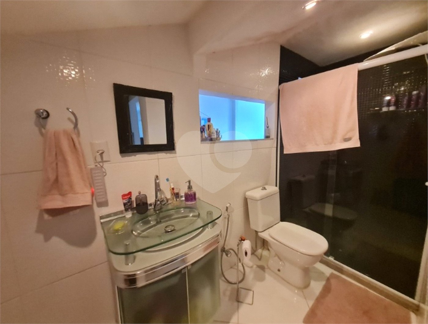 Casa à venda com 4 quartos, sendo 1 suíte, em Campo Grande, Rio de Janeiro, RJ
