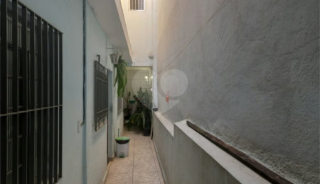 Sobrado à venda com 4 quartos, sendo 1 suíte,  em Jardim Peri, São Paulo, SP