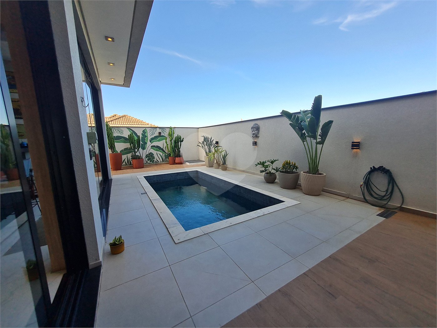 Casa à venda com 3 quartos, sendo 2 suítes, no condomínio Horizontes de Sorocaba, Sorocaba - SP