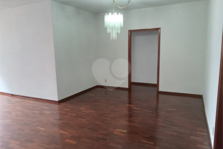 Apartamento à venda com 4 quartos, sendo 1 suíte, em Tijuca, Rio de Janeiro, RJ