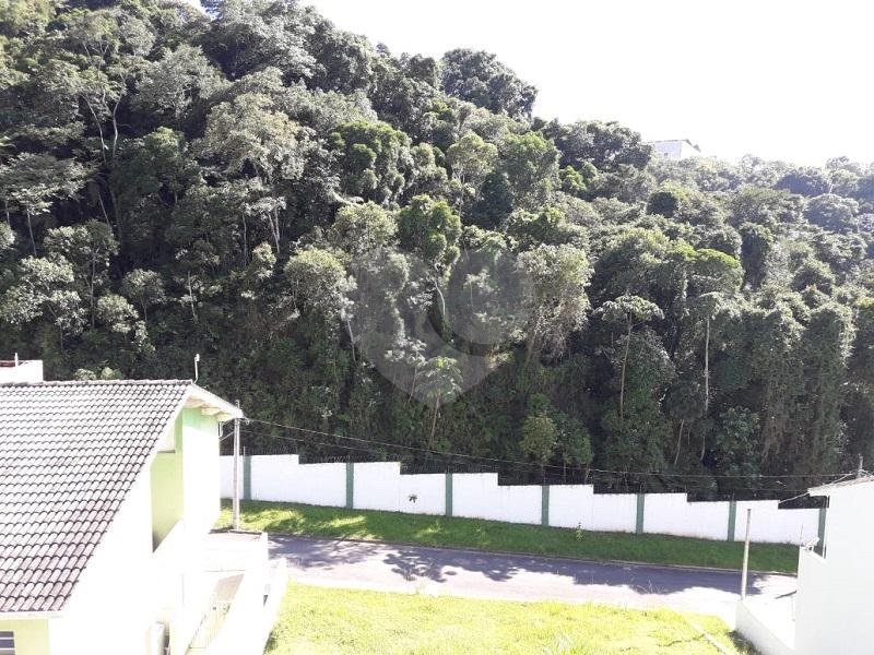 Sobrado à venda com 3 quartos, sendo 1 suíte, em Villa Verde, Franco da Rocha, SP