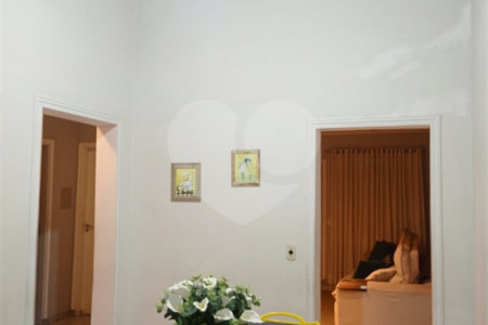 Casa Térrea à venda com 3 quartos em Jardim Santa Bárbara, Sorocaba, SP