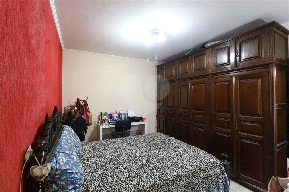 Casa à venda com 3 quartos, sendo 1 suíte,  em Vila Medeiros, São Paulo, SP