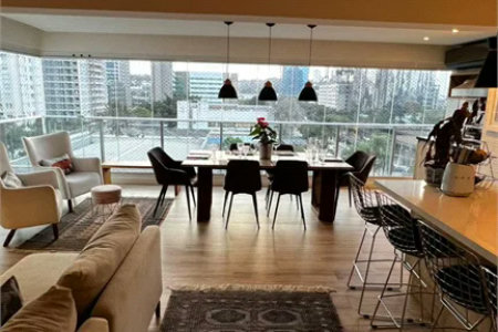 Apartamento à venda com 3 suítes em Vila Gertrudes, São Paulo, SP