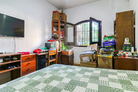 Casa à venda com 3 quartos, sendo 1 suíte, em Mirandópolis, São Paulo, SP