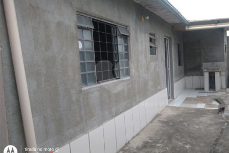 Casa Térrea à venda com 2 suítes em Jardim São Francisco, Mogi das Cruzes, SP