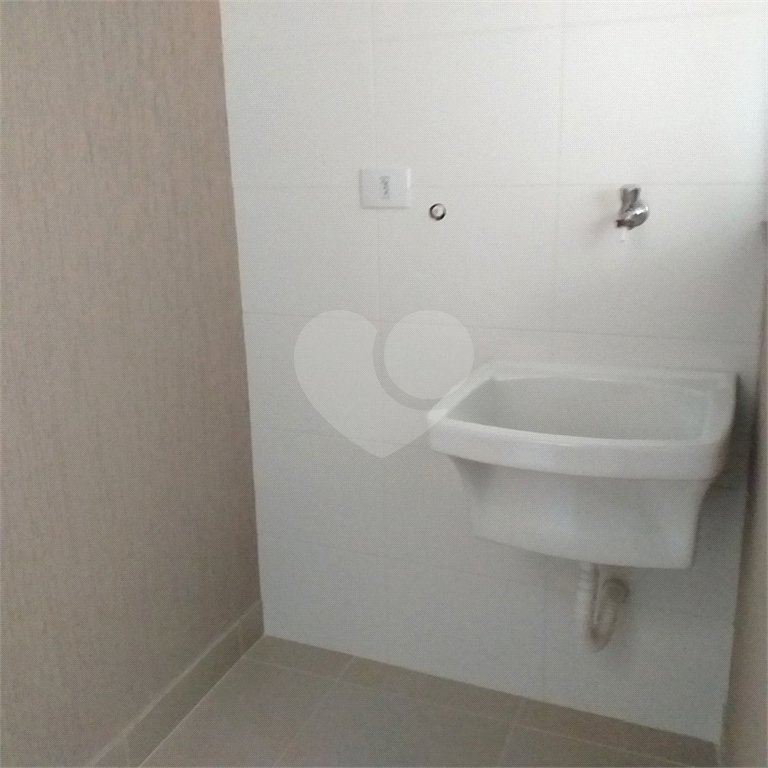 Casa à venda com 2 suítes no condomínio martinha, São Paulo - SP