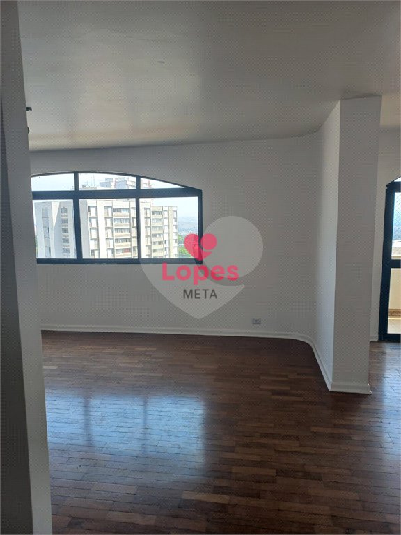 Apartamento à venda com 4 quartos, sendo 2 suítes,  em Vila Adyana, São José dos Campos, SP