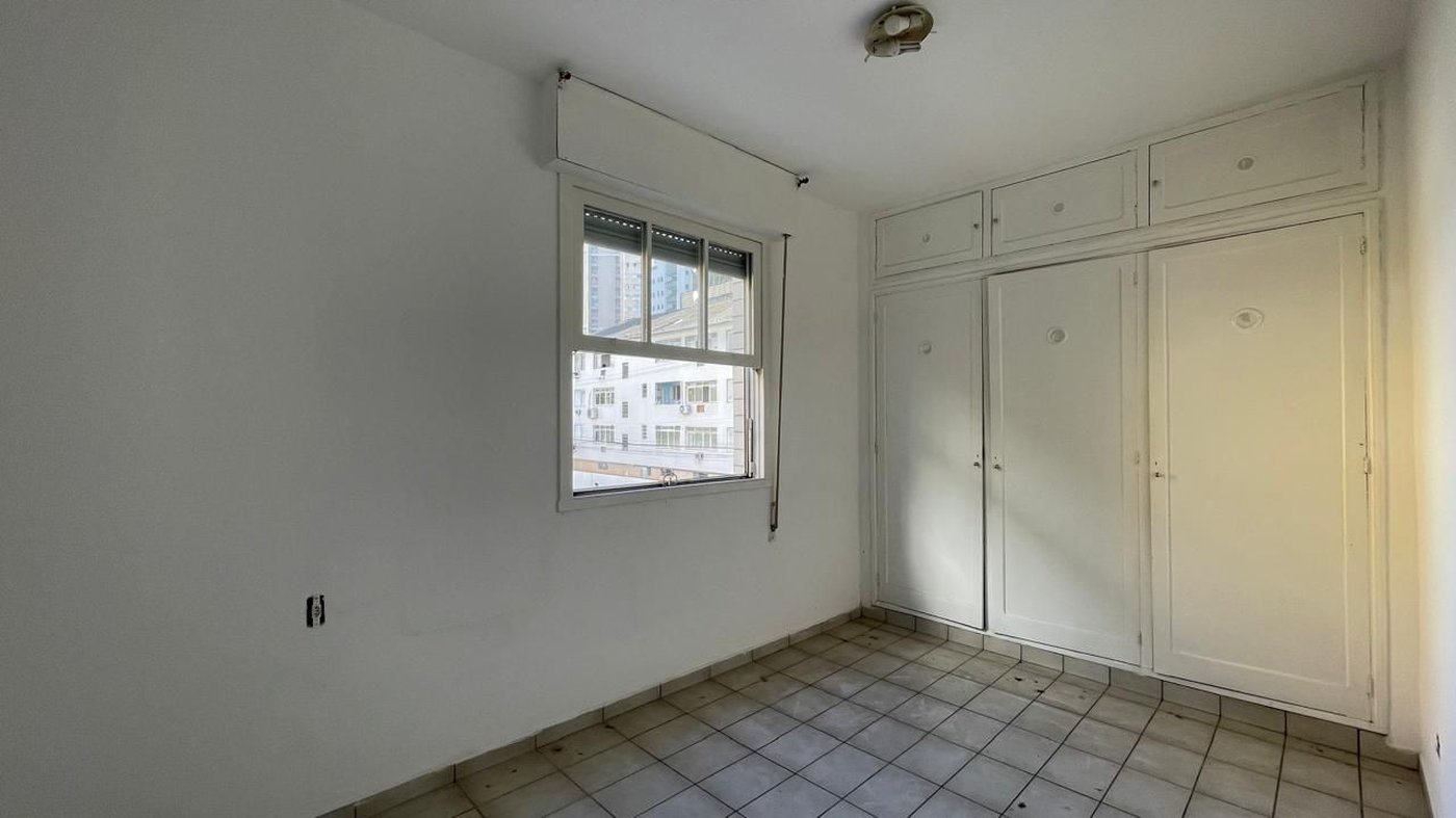 Apartamento com 2 dormitórios à venda, 73 m² por R$ 490.000,00 - Gonzaga - Santos/SP