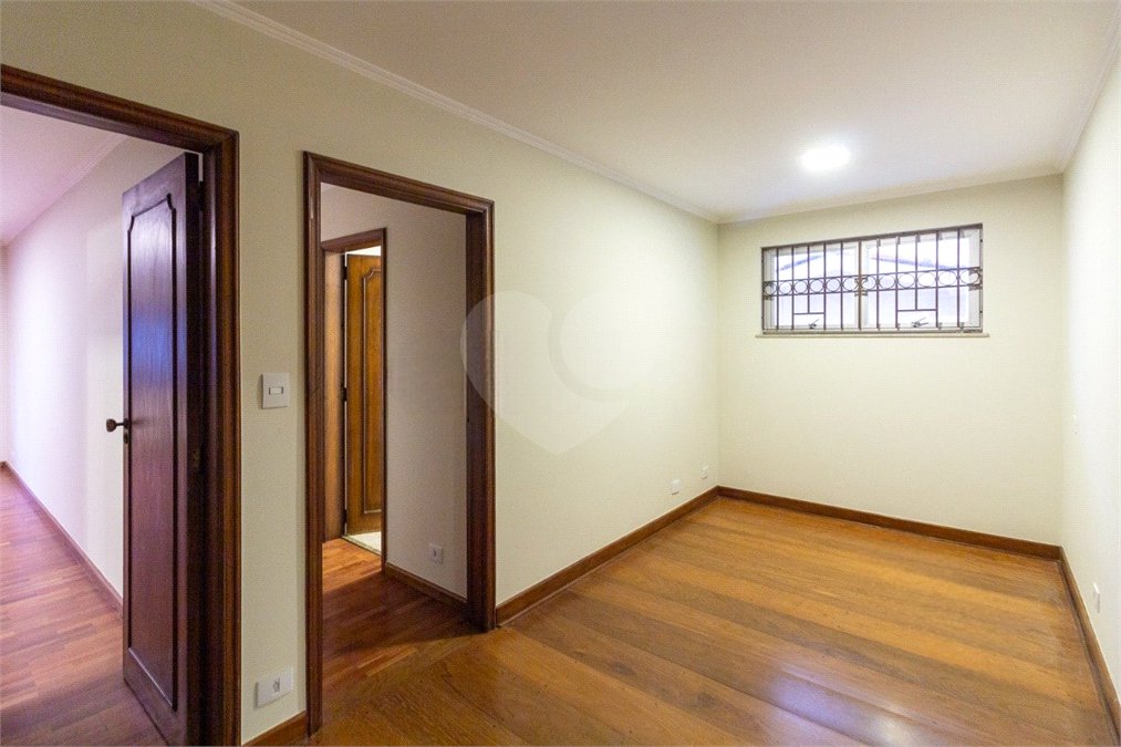 Casa à venda ou para alugar com 3 suítes em Sumaré, São Paulo, SP