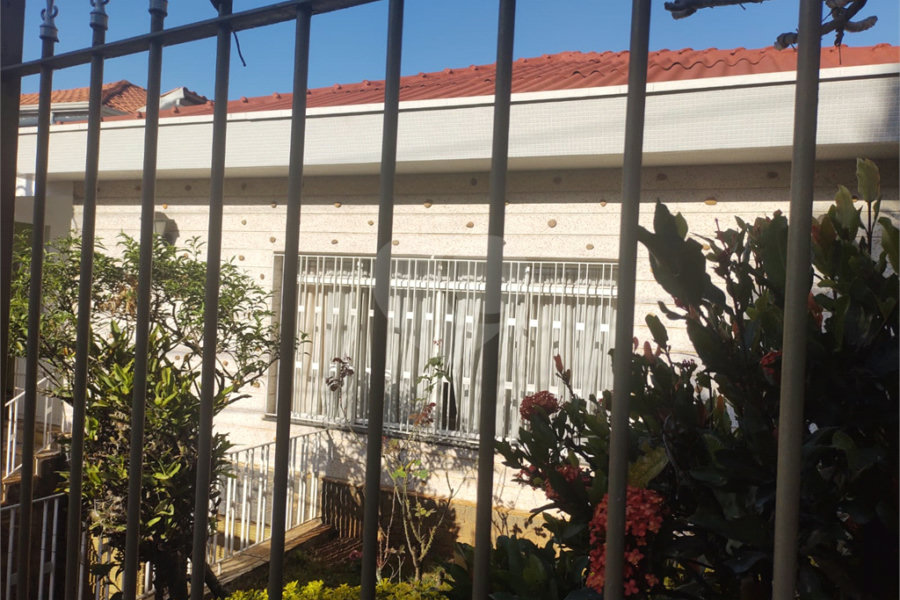 Sobrado à venda com 4 quartos, sendo 1 suíte,  em Jardim São Paulo(zona Norte), São Paulo, SP