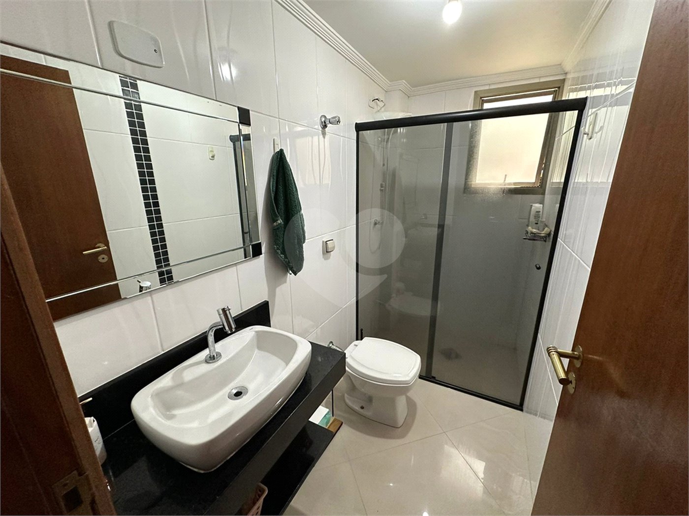 Apartamento à venda com 2 quartos, sendo 1 suíte,  em Aviação, Praia Grande, SP