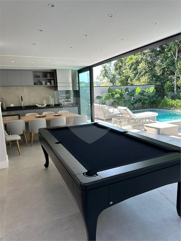 Casa à venda com 6 suítes no condomínio Golf CL, Bertioga - SP