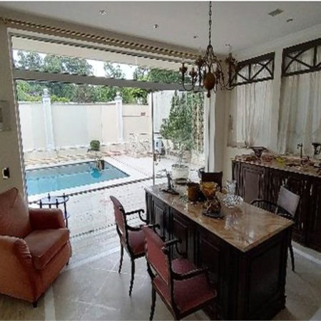 Casa à venda com 4 quartos, sendo 2 suítes,  em Pacaembu, São Paulo, SP