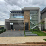 Casa à venda com 4 suítes no condomínio Terras de Florença, Ribeirão Preto - SP
