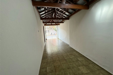 Casa à venda com 3 quartos, sendo 1 suíte, em Jardim Ártico, Araraquara, SP