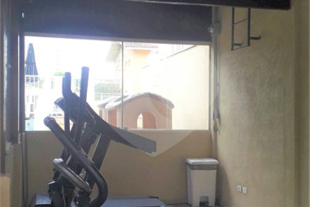 Casa à venda com 3 quartos, sendo 1 suíte,  no condomínio Jardim das Palmas, São Paulo - SP