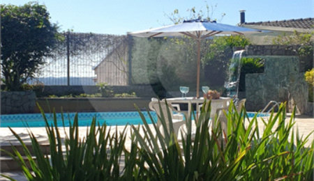 Casa à venda com 3 quartos, sendo 1 suíte,  em Samambaia Parque Residencial, Atibaia, SP