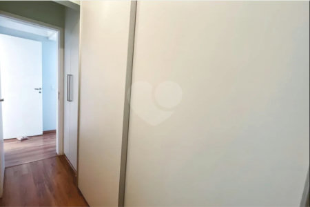 Apartamento à venda com 3 suítes em Santa Teresinha, São Paulo, SP