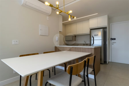Apartamento à venda com 1 quarto em Vila Cordeiro, São Paulo, SP